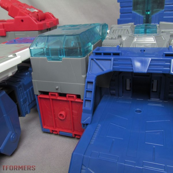 TFormers Titans Return Fortress Maximus Gallery 21 (21 of 72)